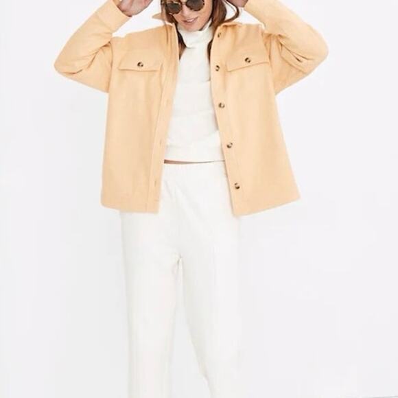 Madewell Brushed Herringbone Knit Shirt
Jacket in Size Large - Picture 6 of 6